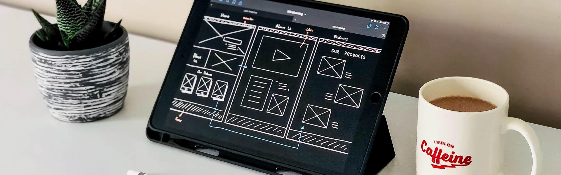 qodef-fullwidth-slider